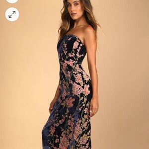 Lulus Buy You Flowers Navy Floral Print Velvet Strapless Midi Dress